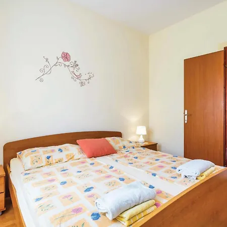 2 Bedroom In