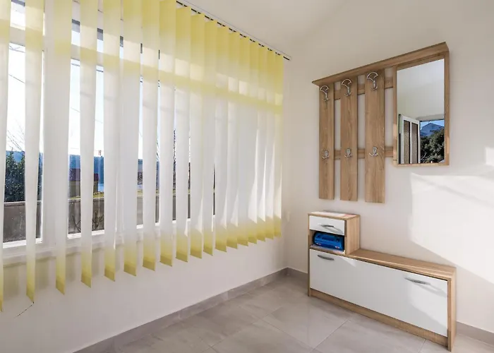 2 Bedroom Gorgeous In