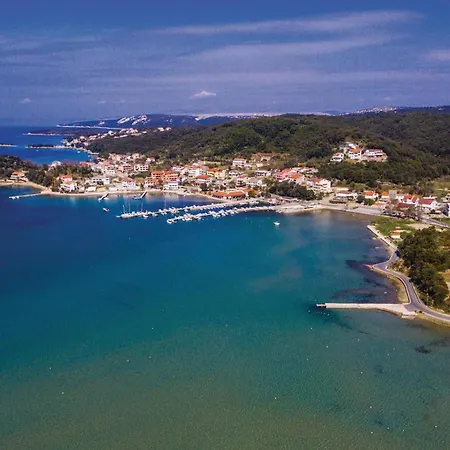 Apartamento 2 Bedroom Gorgeous In Kampor